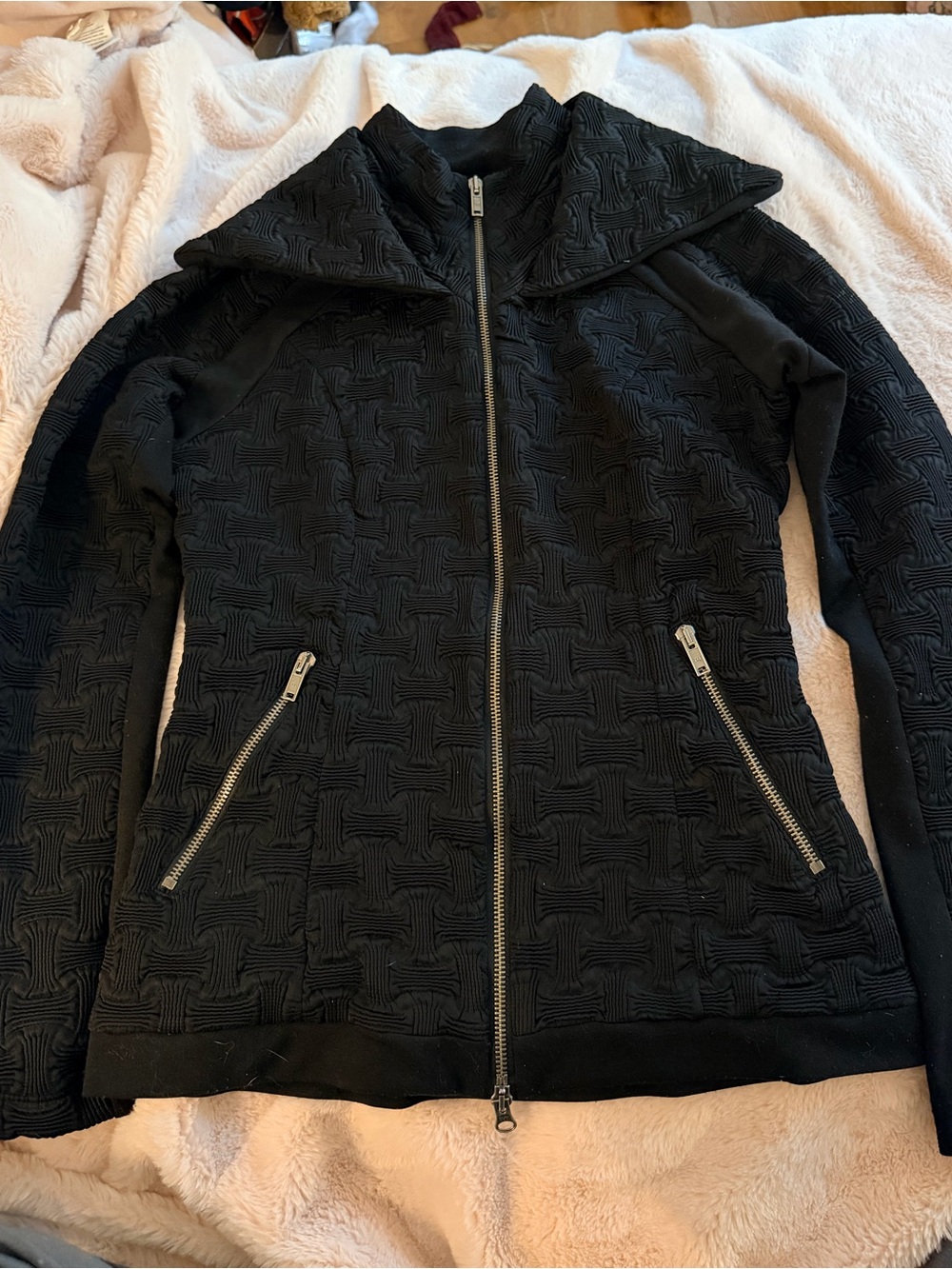 X:S Clothing activewear jacket quilted full zipper
